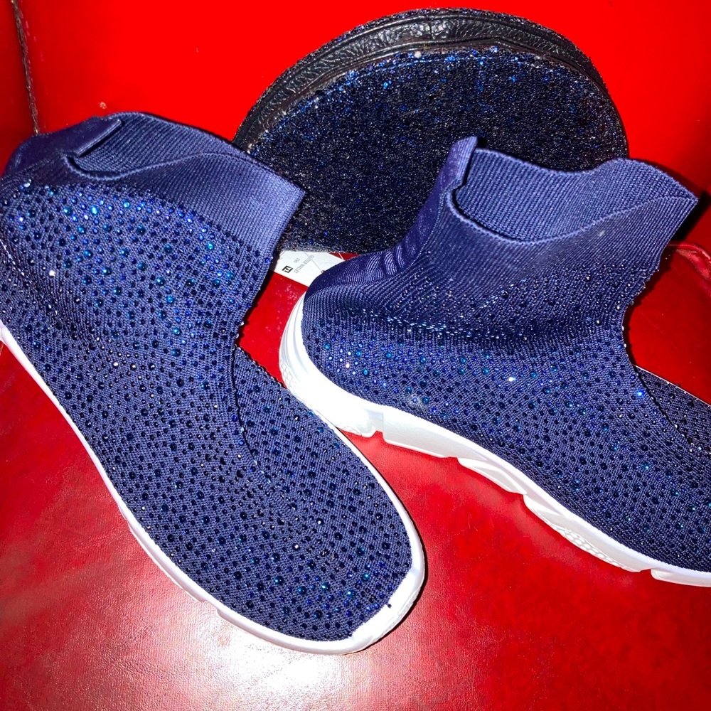 A set the sneakers size 81/2